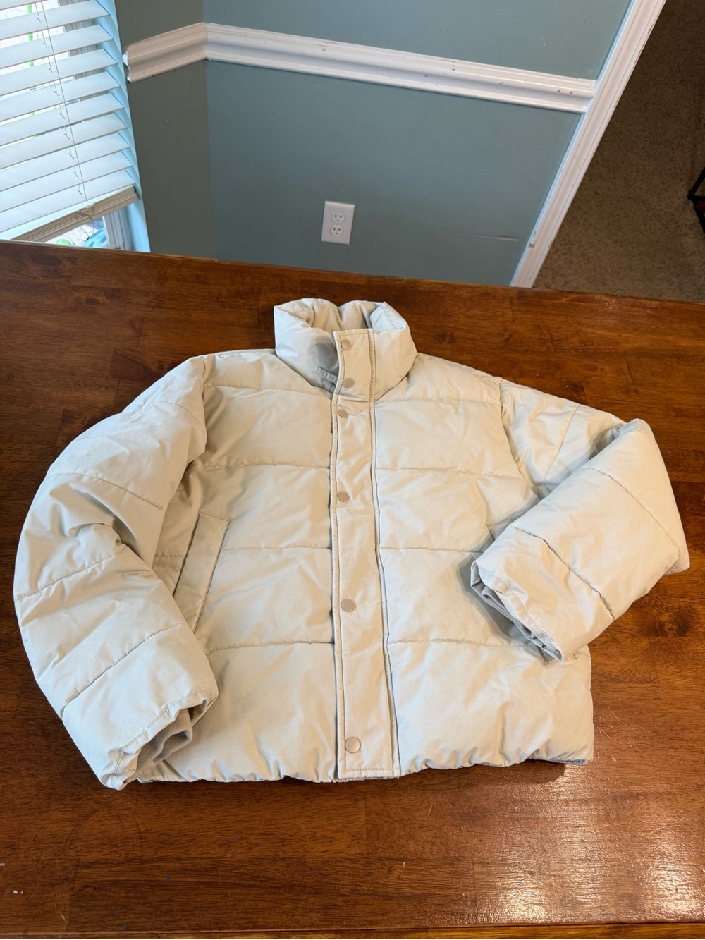 Abercrombie & Fitch Ultra Collection Classic Puffer Jacket Cream Taupe Size XS